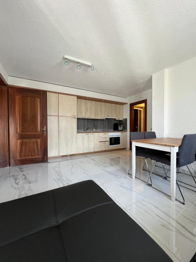 Tiny Apartment With Amazing View, Garden & Terras Schattdorf المظهر الخارجي الصورة